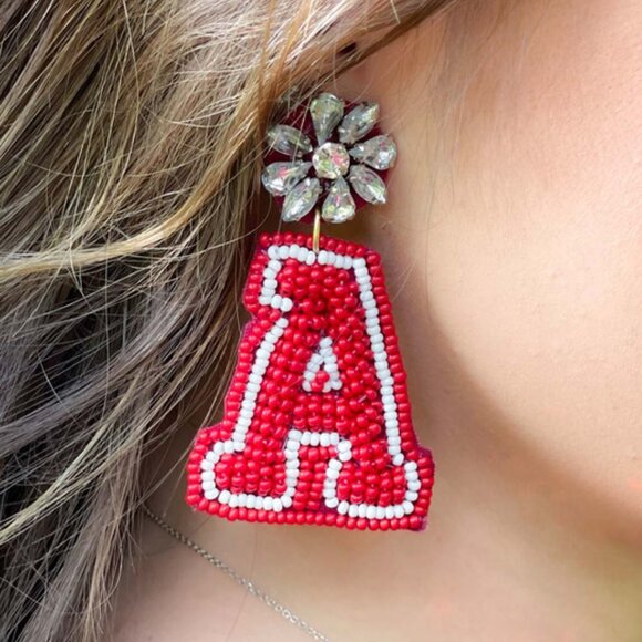ALABAMA Roll Tide Letter A Crystal Topped Seed Beaded Football Team Earrings - Picture 2 of 2